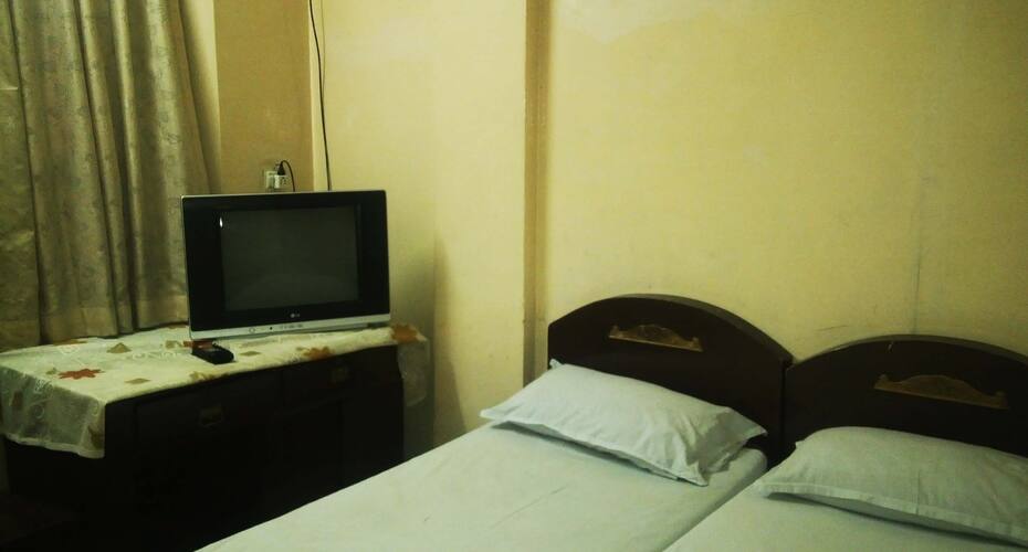 Rainbow Tourist Home, Kozhikode 3
